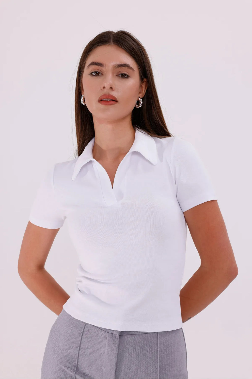 Sarte Royal Kadın Ekru Düğmesiz Polo Yaka Tshirt-SRT5003