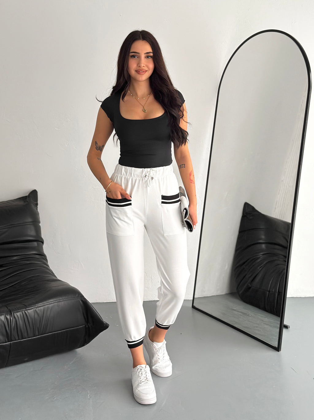 Kadın Kare Yaka Siyah Basic T-Shirt